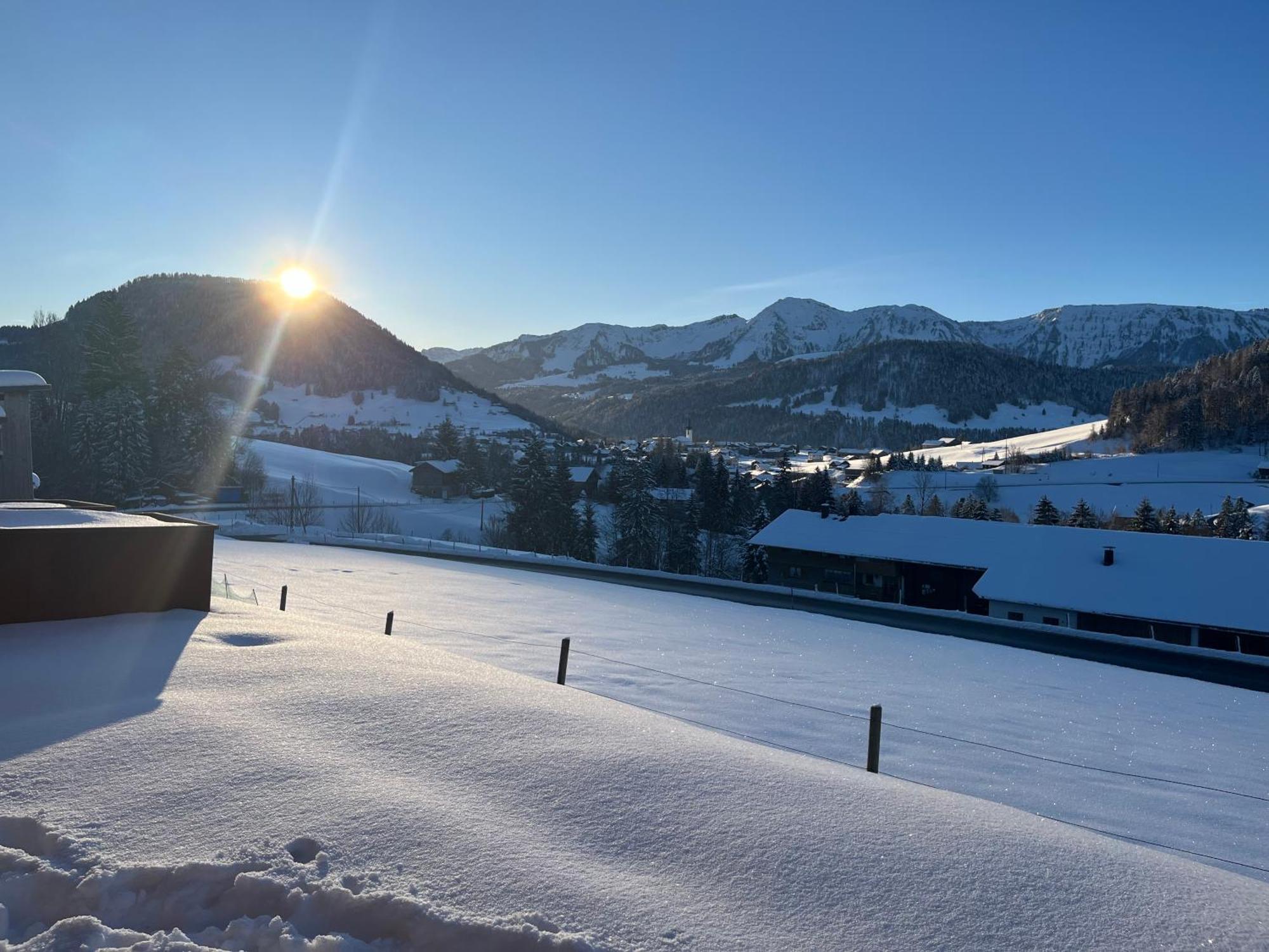 Ferienwohnung Schoenenbuehl ฮิตทีเซา ภายนอก รูปภาพ
